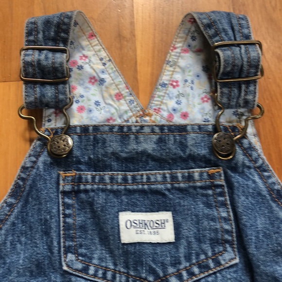 Oshkosh Jumper - Picture 5 of 7